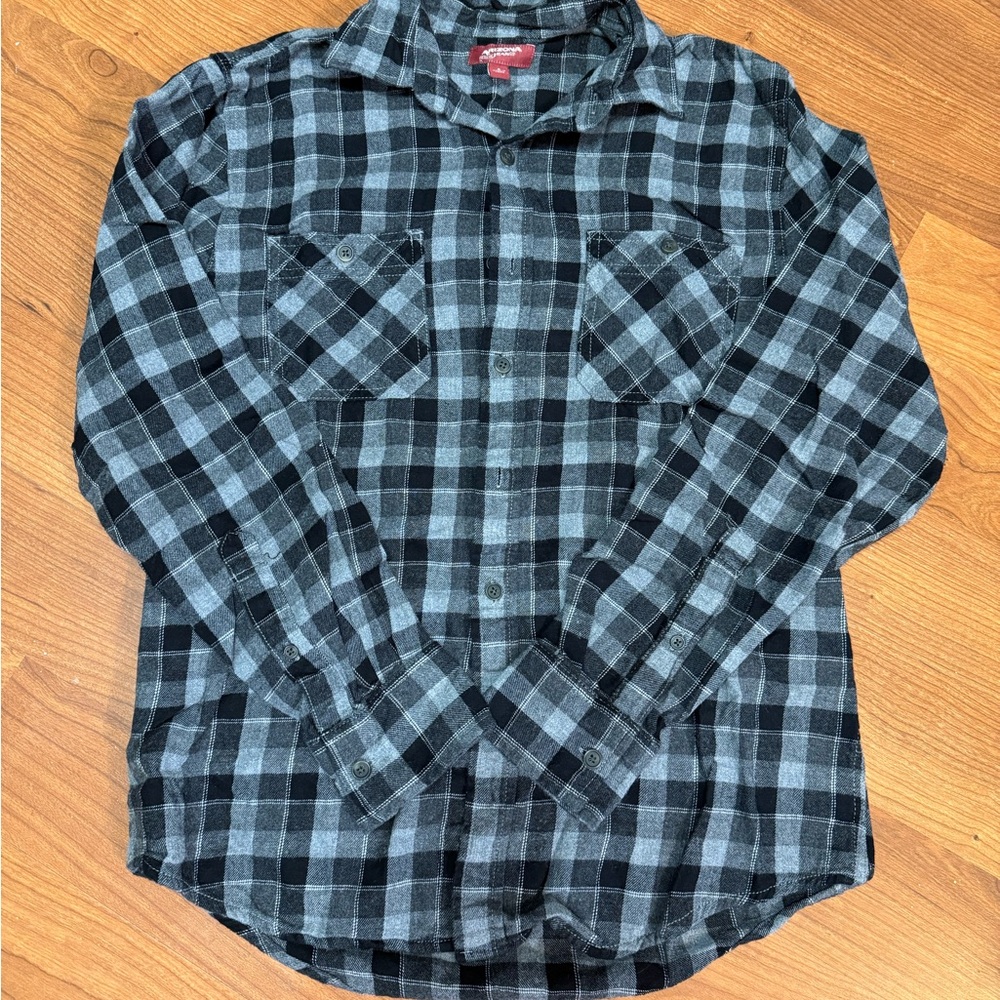 Arizona Jean Company Black and Gray Plaid Shirt